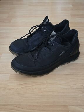 Ecco Black Athletic ExoStrike  Lace-Up Men's Sneakers Size 7.5